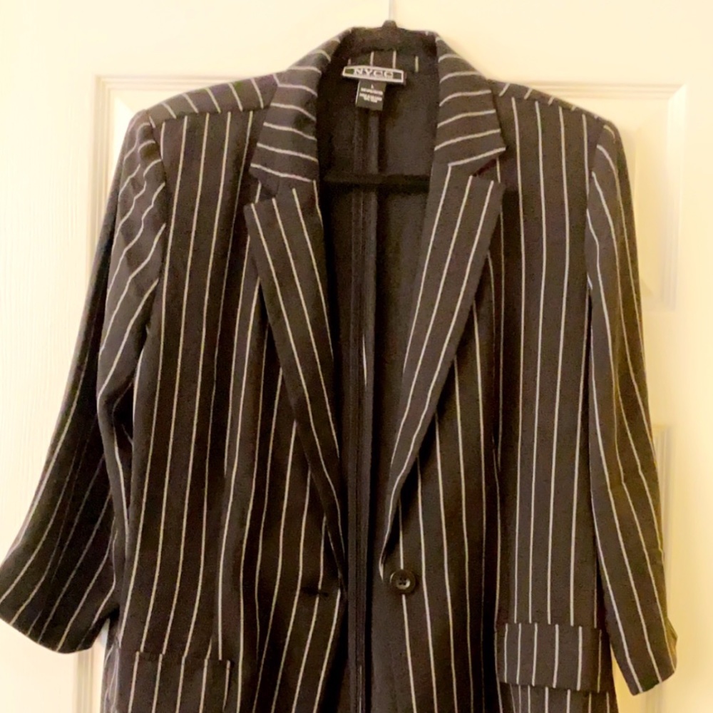 NYCC Stripe Black and white Blazer